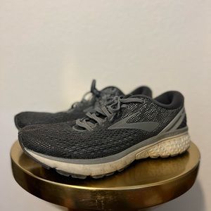 Brooks Ghost 11